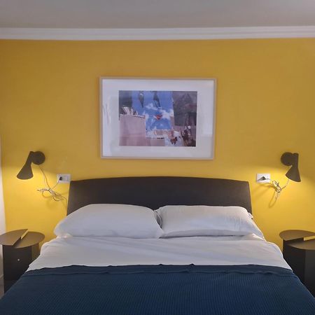 La Controra Hostel Napoli Bagian luar foto