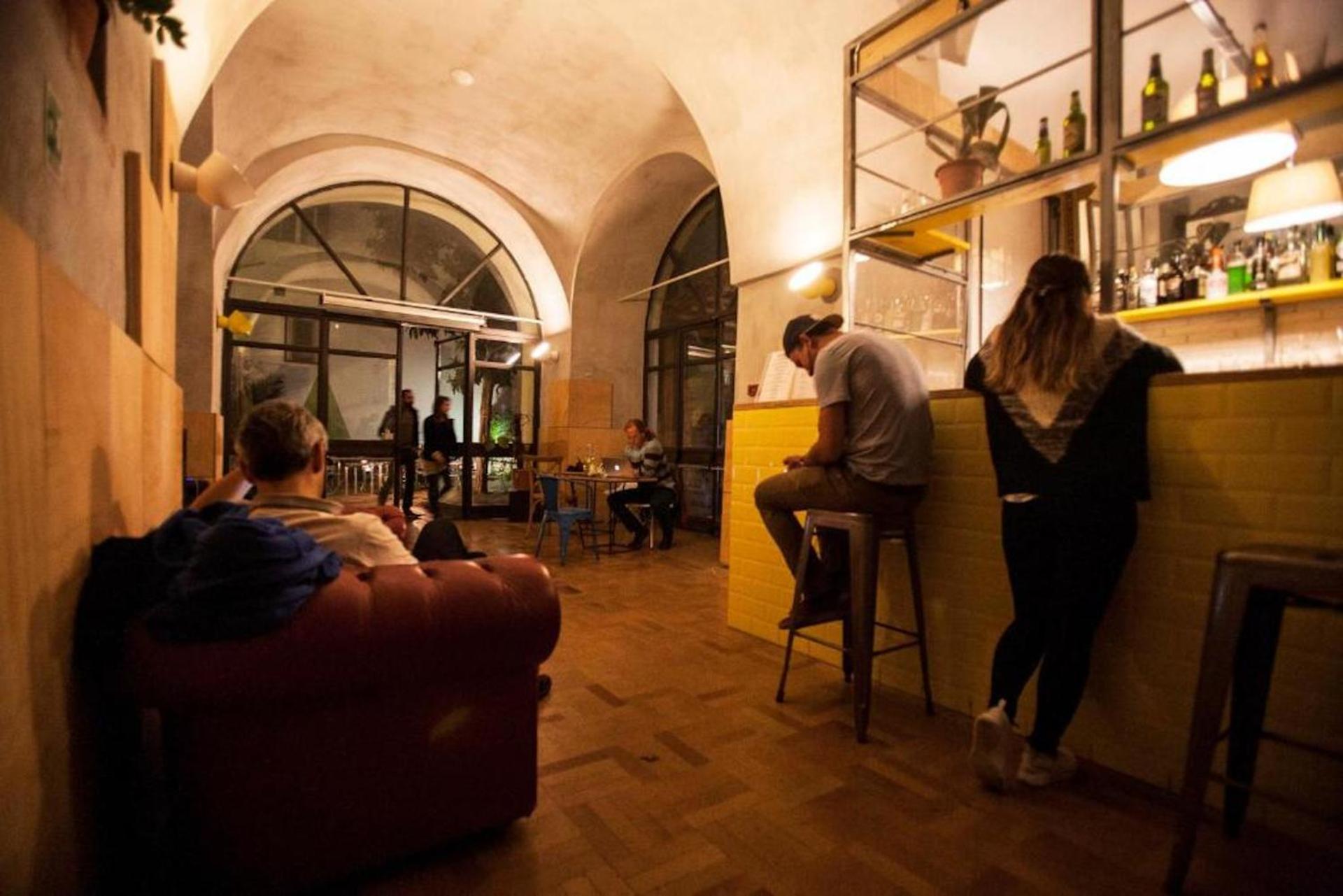 La Controra Hostel Napoli Bagian luar foto