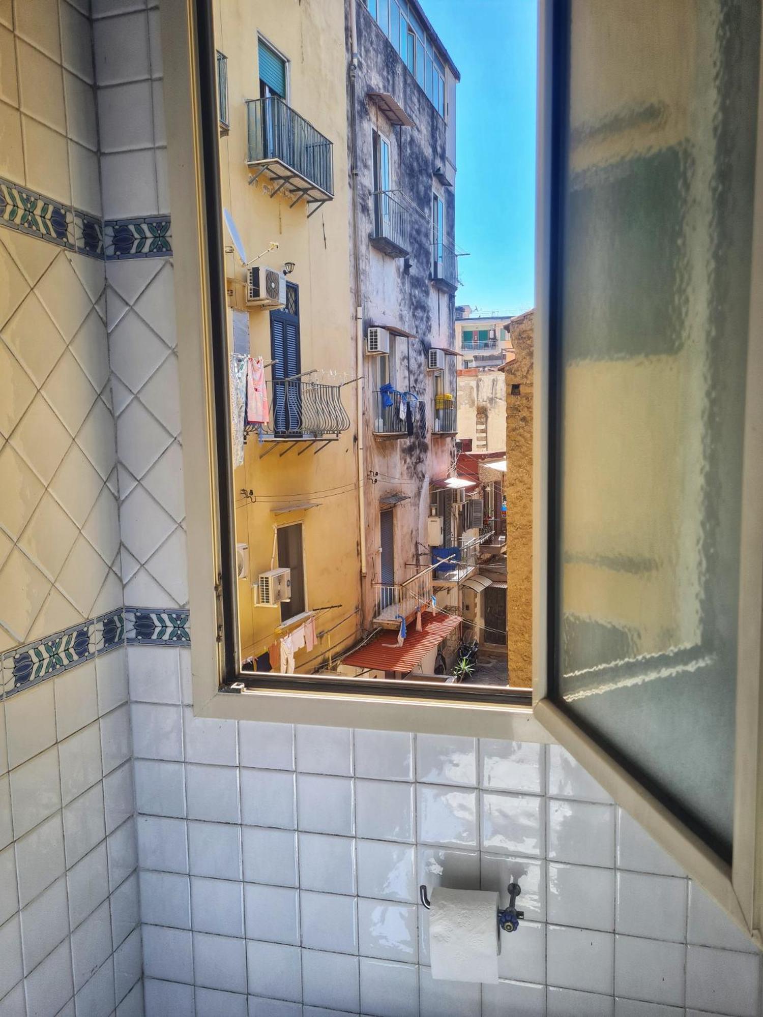 La Controra Hostel Napoli Ruang foto