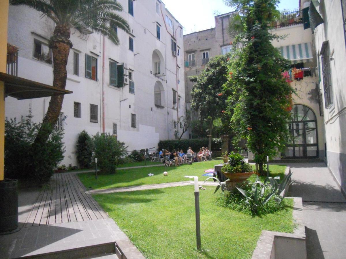 La Controra Hostel Napoli Ruang foto